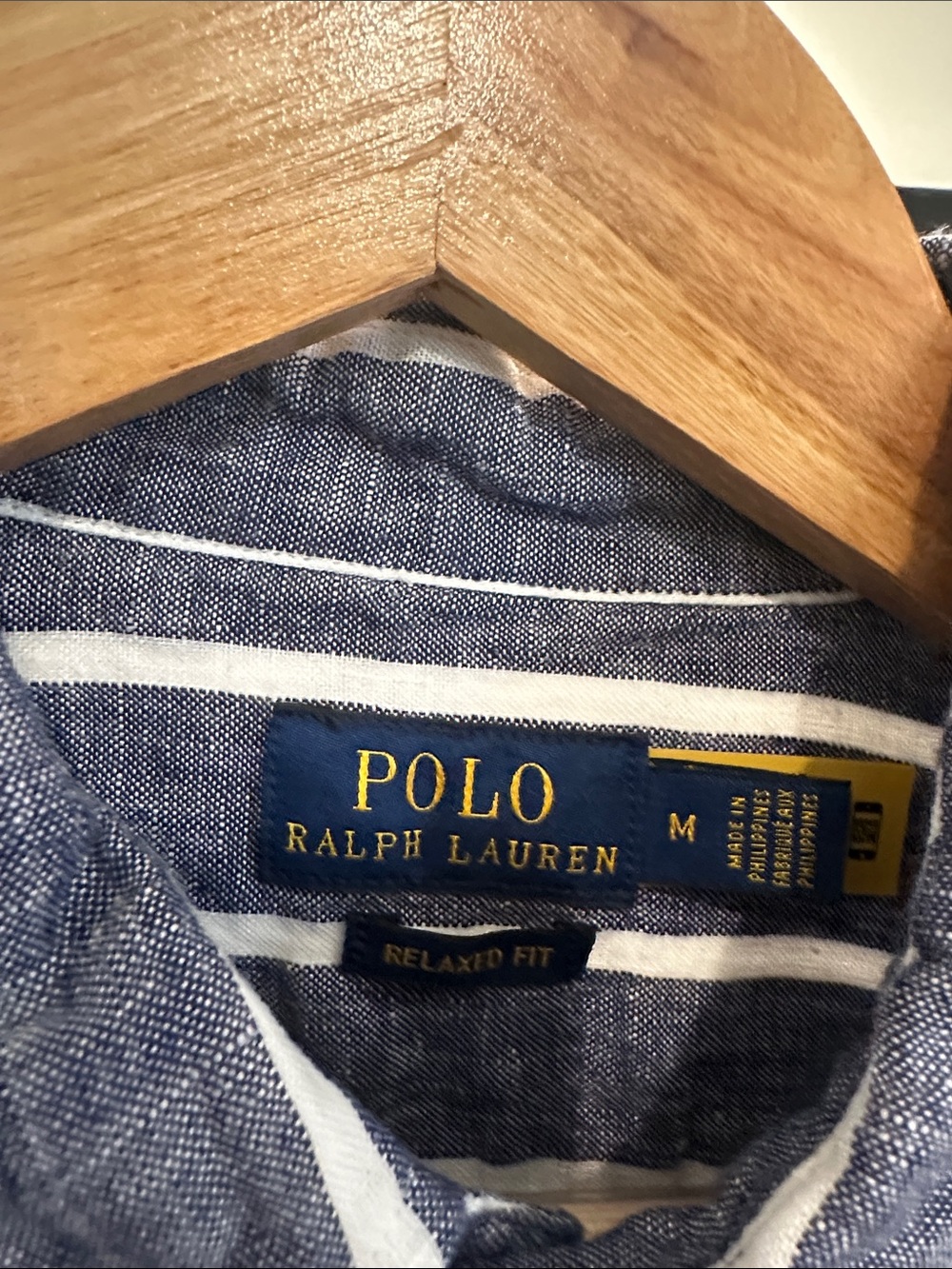 Ralph Lauren Blue and White Linen Stripe Button-Down Shirt - Picture 2 of 4